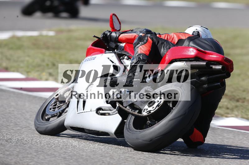 /49 26.08.2025 Cornu Master School ADR/rot-rouge/40